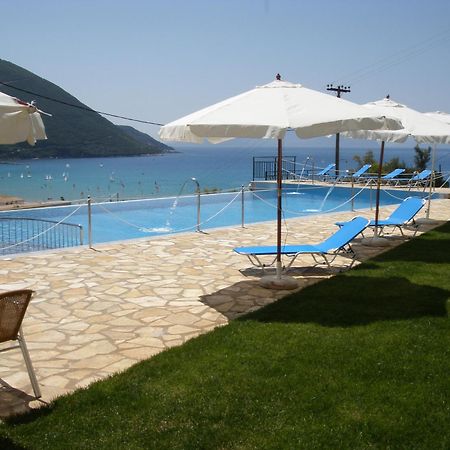 Katerina Lefkada Aparthotel วาซีลีกี ภายนอก รูปภาพ
