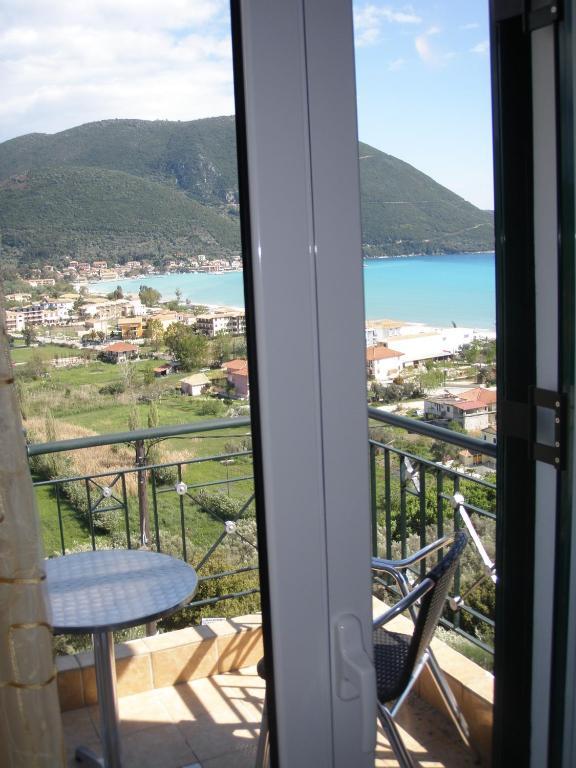 Katerina Lefkada Aparthotel วาซีลีกี ห้อง รูปภาพ