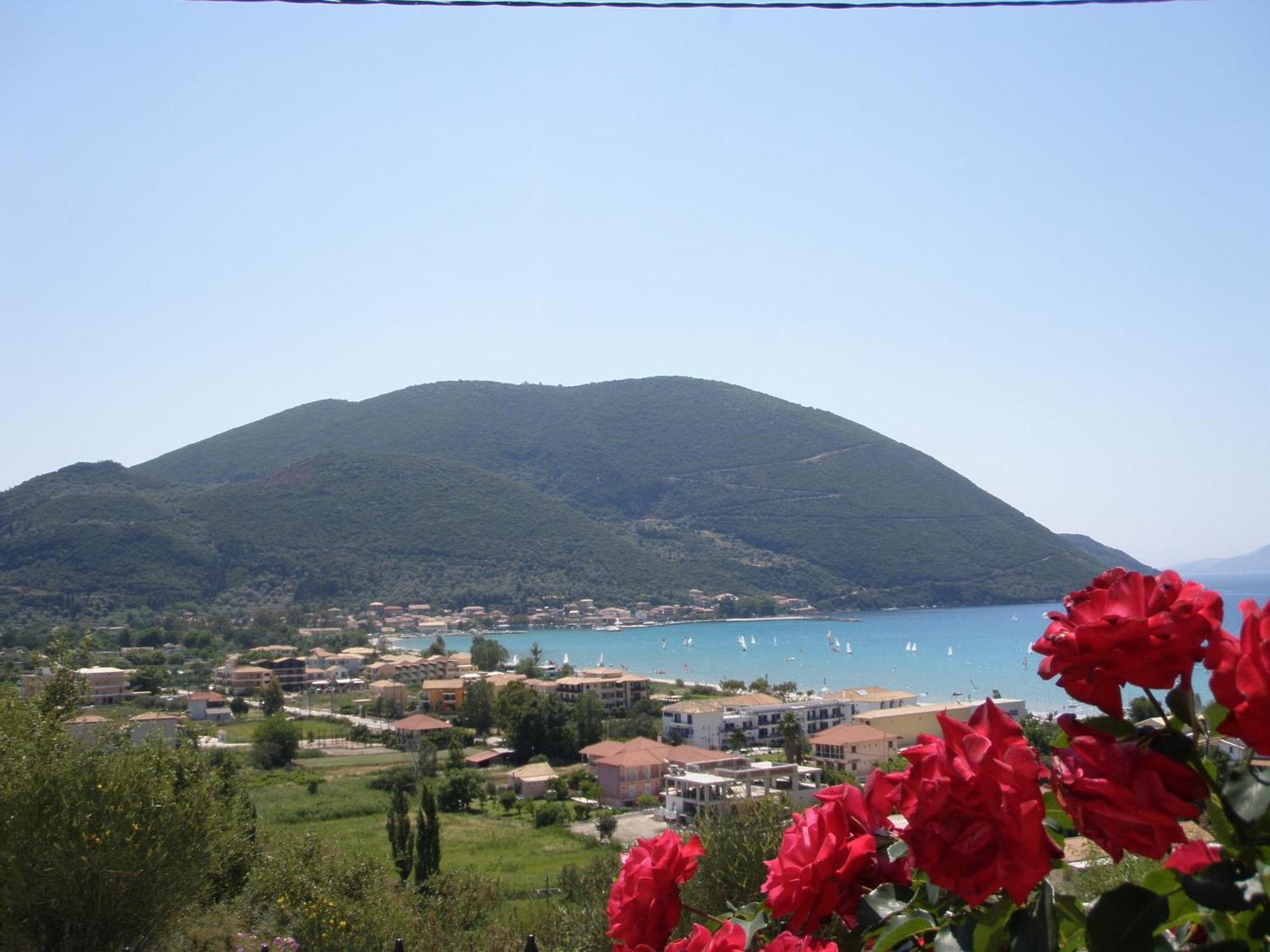 Katerina Lefkada Aparthotel วาซีลีกี ภายนอก รูปภาพ