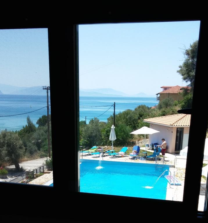 Katerina Lefkada Aparthotel วาซีลีกี ห้อง รูปภาพ