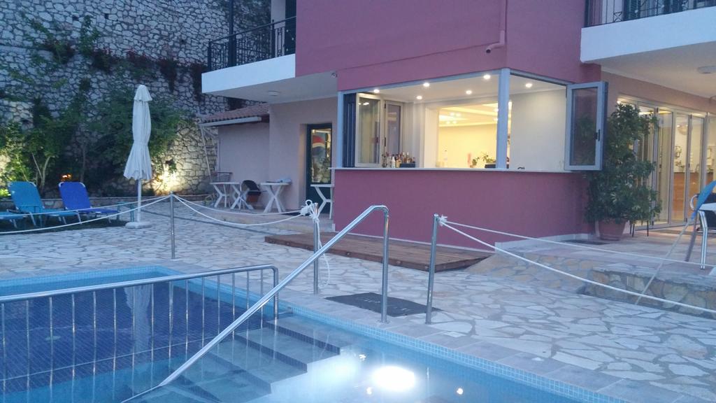 Katerina Lefkada Aparthotel วาซีลีกี ภายนอก รูปภาพ